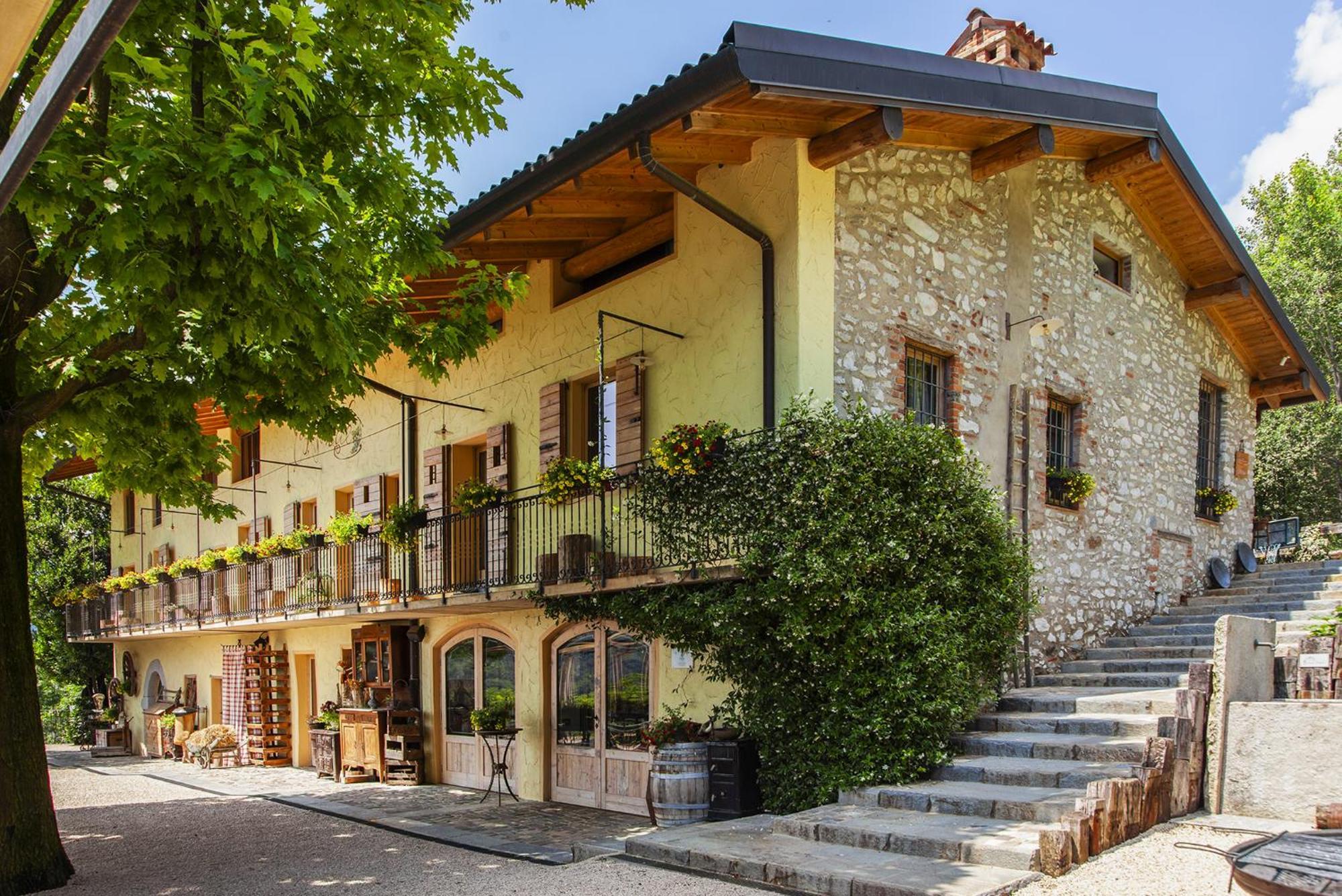 Agriturismo Ca' Fenile Alzano Lombardo 外观 照片